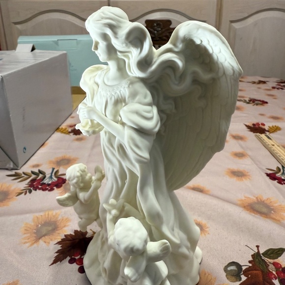 Set of two , Party lite angel candle holders . - Picture 9 of 16